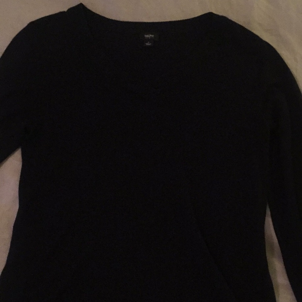 Light weight black sweater